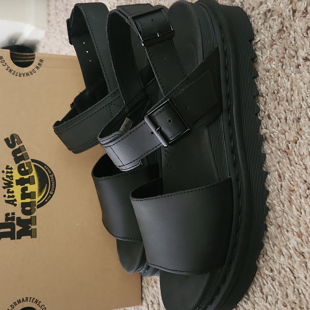 Dr. Martens Black Hydro Leather Voss Platform Sandals - Picture 3 of 8